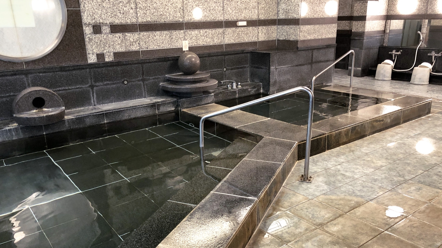 【初島熱海往復＆R-asiaチケット付き】お得に南国リゾート気分！！【創作洋食膳ハーフバイキング】