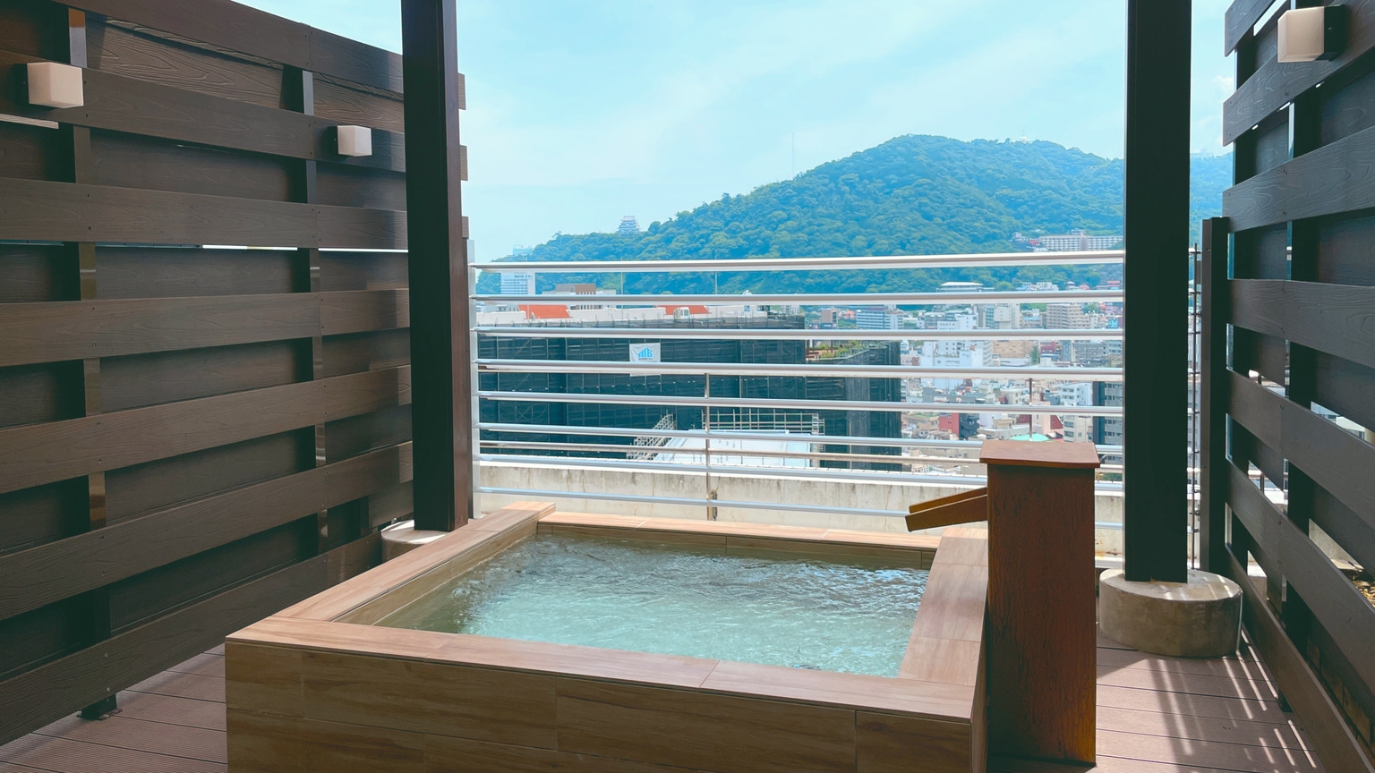 【600種のバラを堪能】ACAO FOREST チケット付きプラン【創作洋食膳ハーフバイキング】