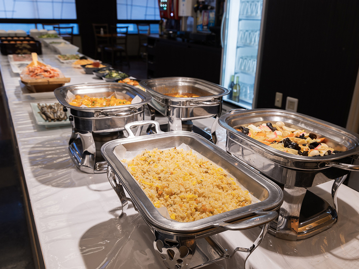 【楽天スーパーSALE】【当館自慢の客室露天風呂を満喫】1泊2食付創作洋食膳＋ハーフバイキング