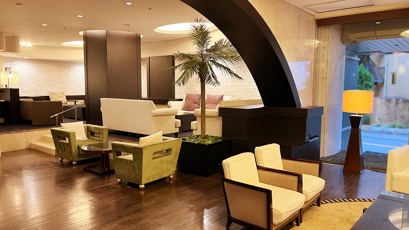 【カップル限定！】クリスマスにフルーツワインで乾杯♪【創作洋食膳ハーフバイキング】