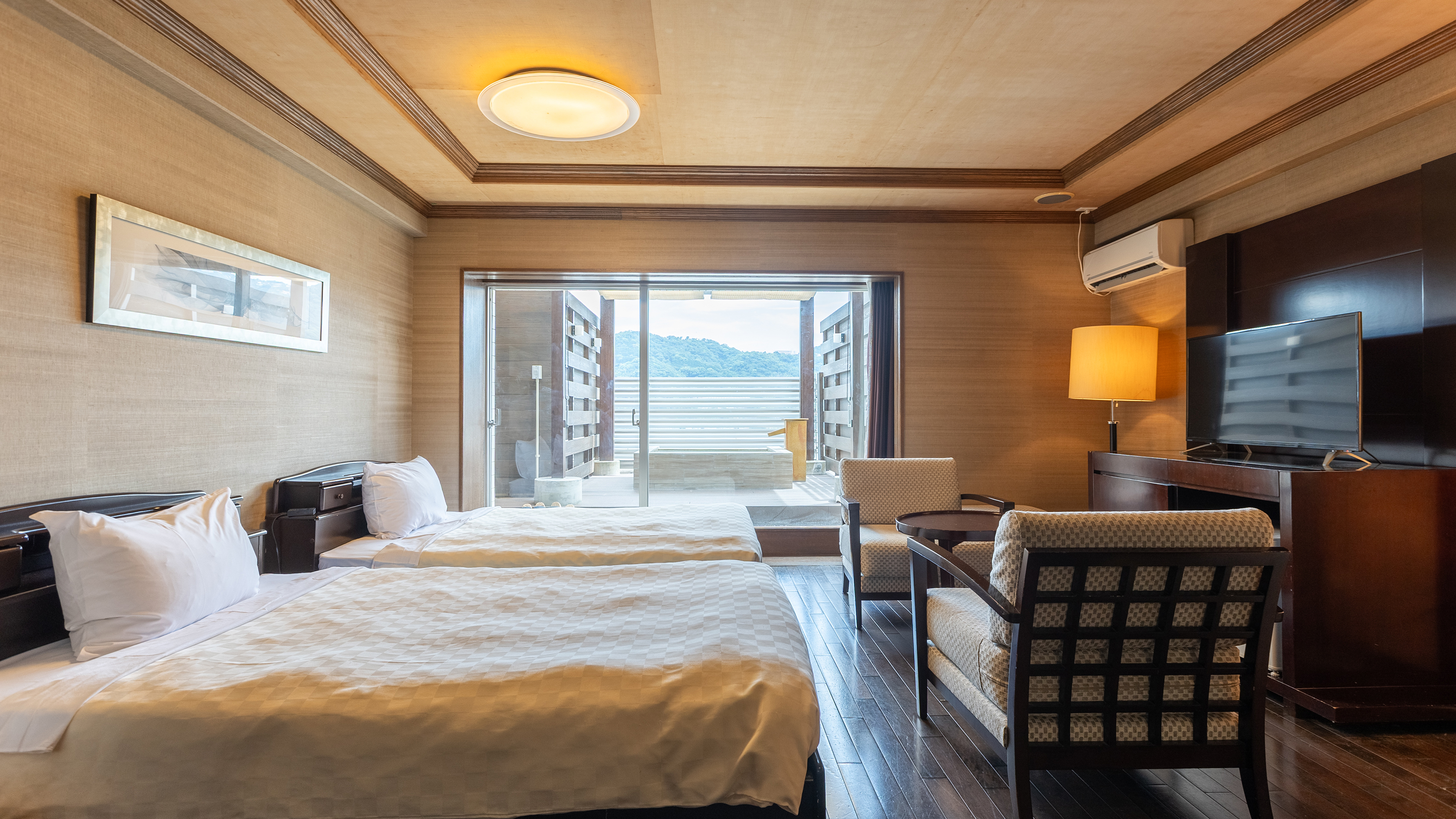 【露天風呂付・メゾネット】フォース