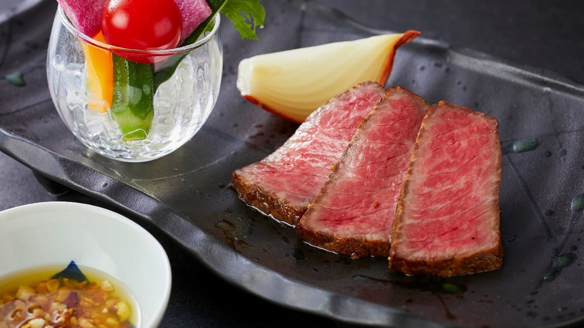【2025年8月リニューアル／蛸といくらの土鍋御飯付き】淡路島の旬の味覚を盛り込んだ特別会席
