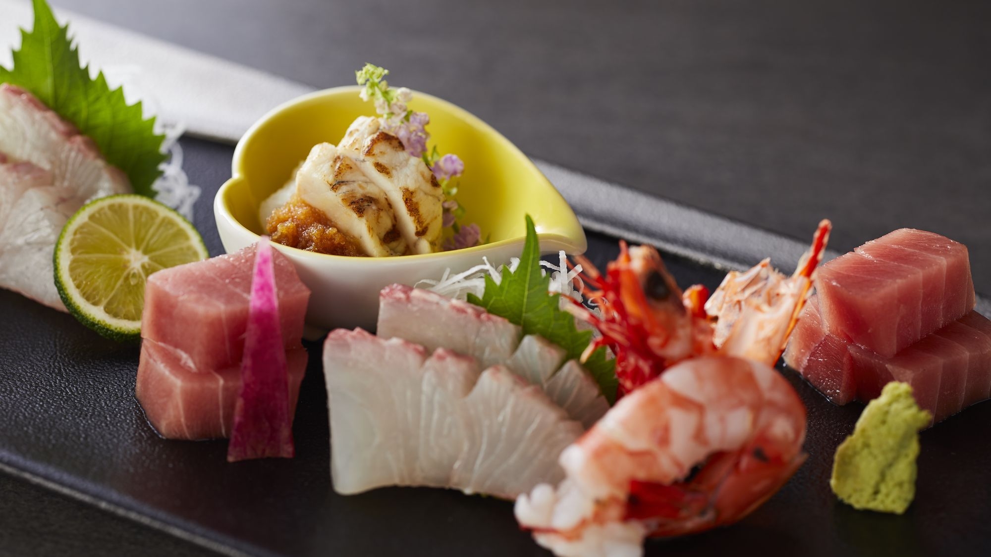 【かに食べ放題／特別会席】淡路島の旬の味覚を盛り込んだお料理でおもてなし♪