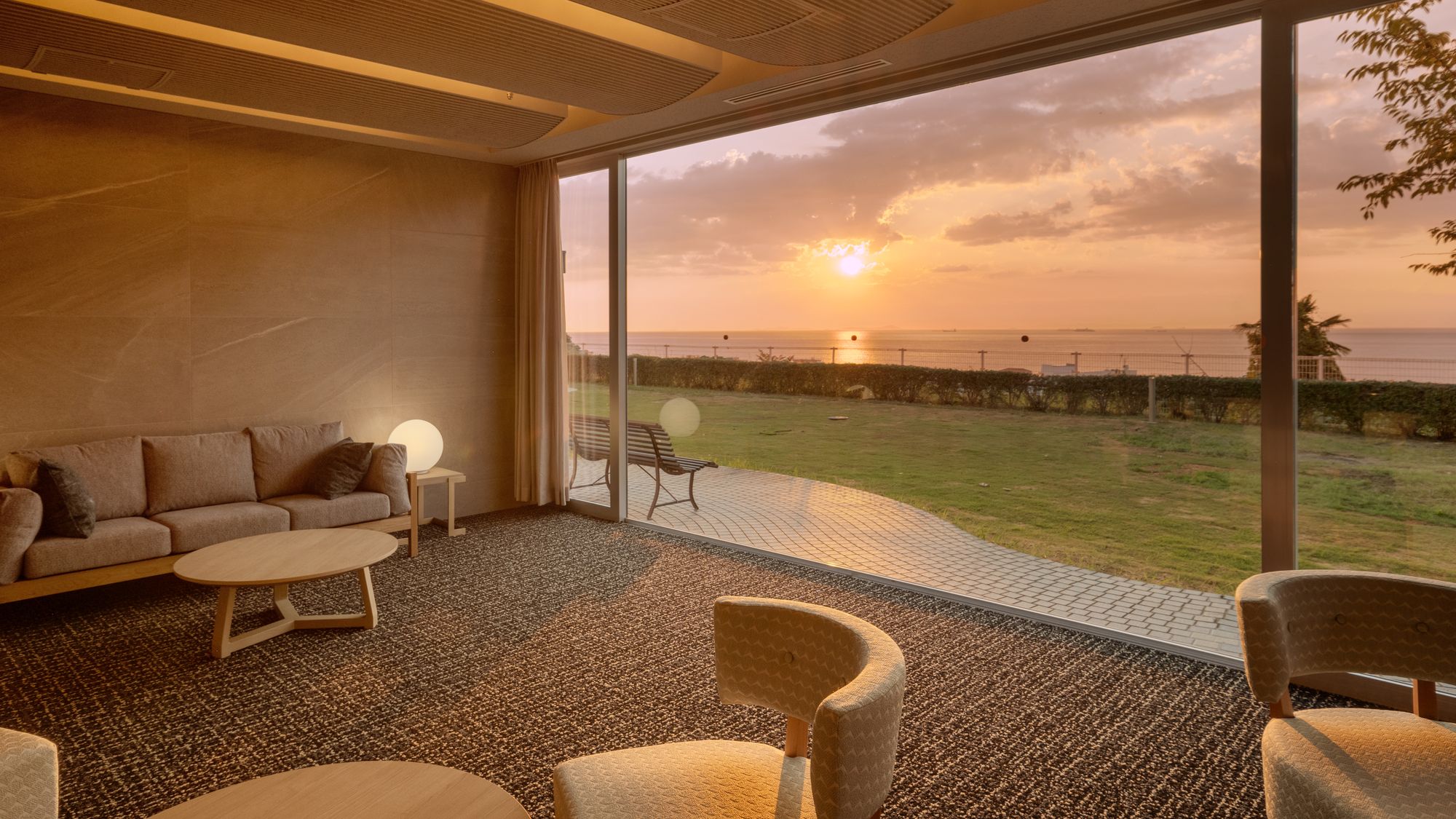 ロビー（2025年8月リニューアル）