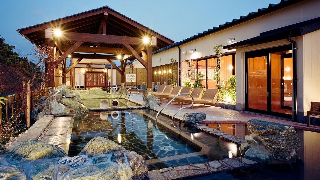 【とれとれの湯：車約5分（定時送迎有）】