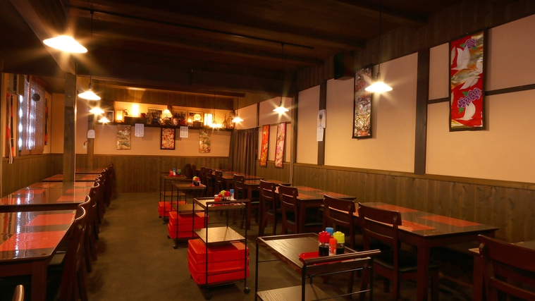 平日限定【夕食に自家製カレー+軽朝食付】お得に雪山を楽しもう♪ダイナランドまで車で5分★特典付き