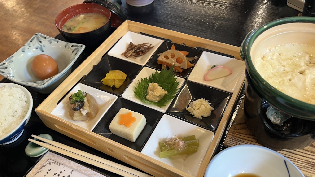 【連泊割】＜15％OFF＞朝食付◆長期滞在でお得！朝食のみでレジャー利用にも