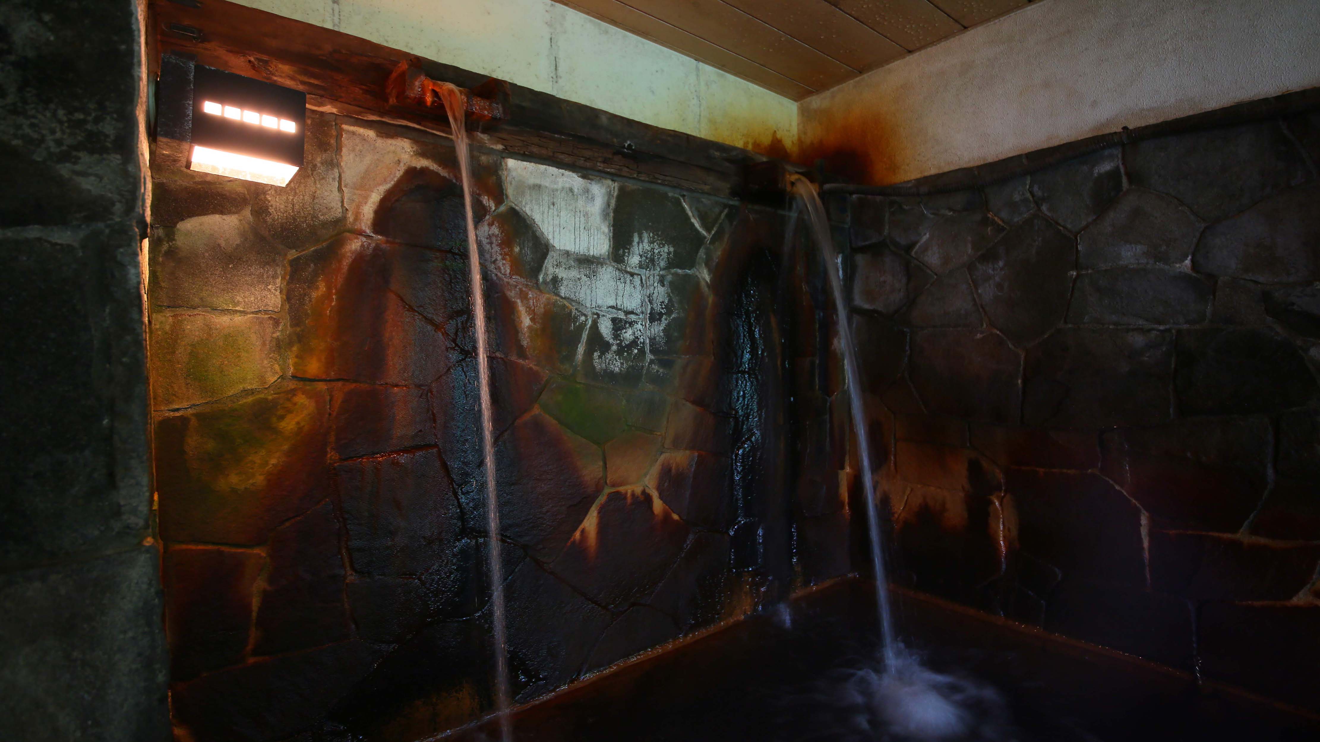 【温泉】冷泉打たせ湯