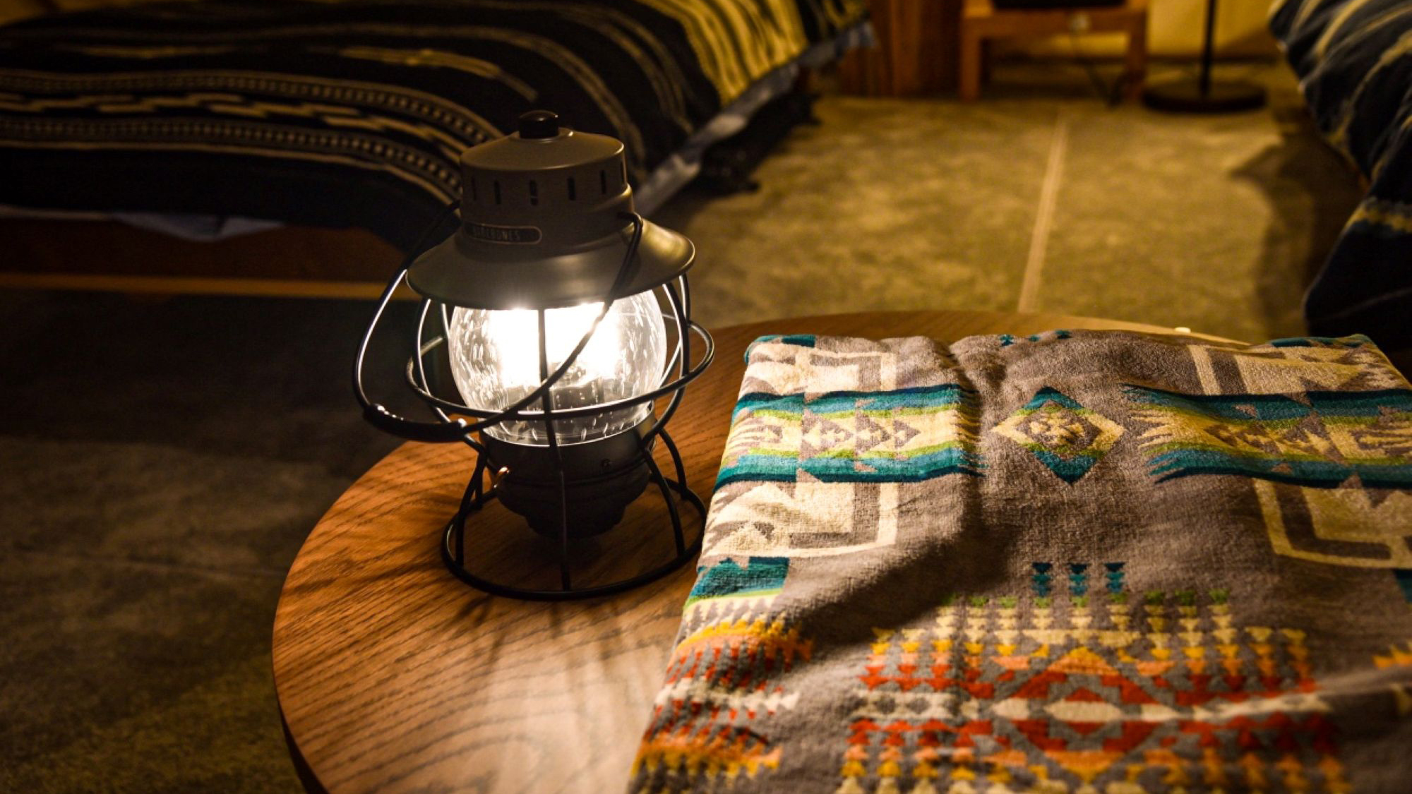 ［ドームテント］やさしい灯りが、夜の時間を穏やかに彩ります。