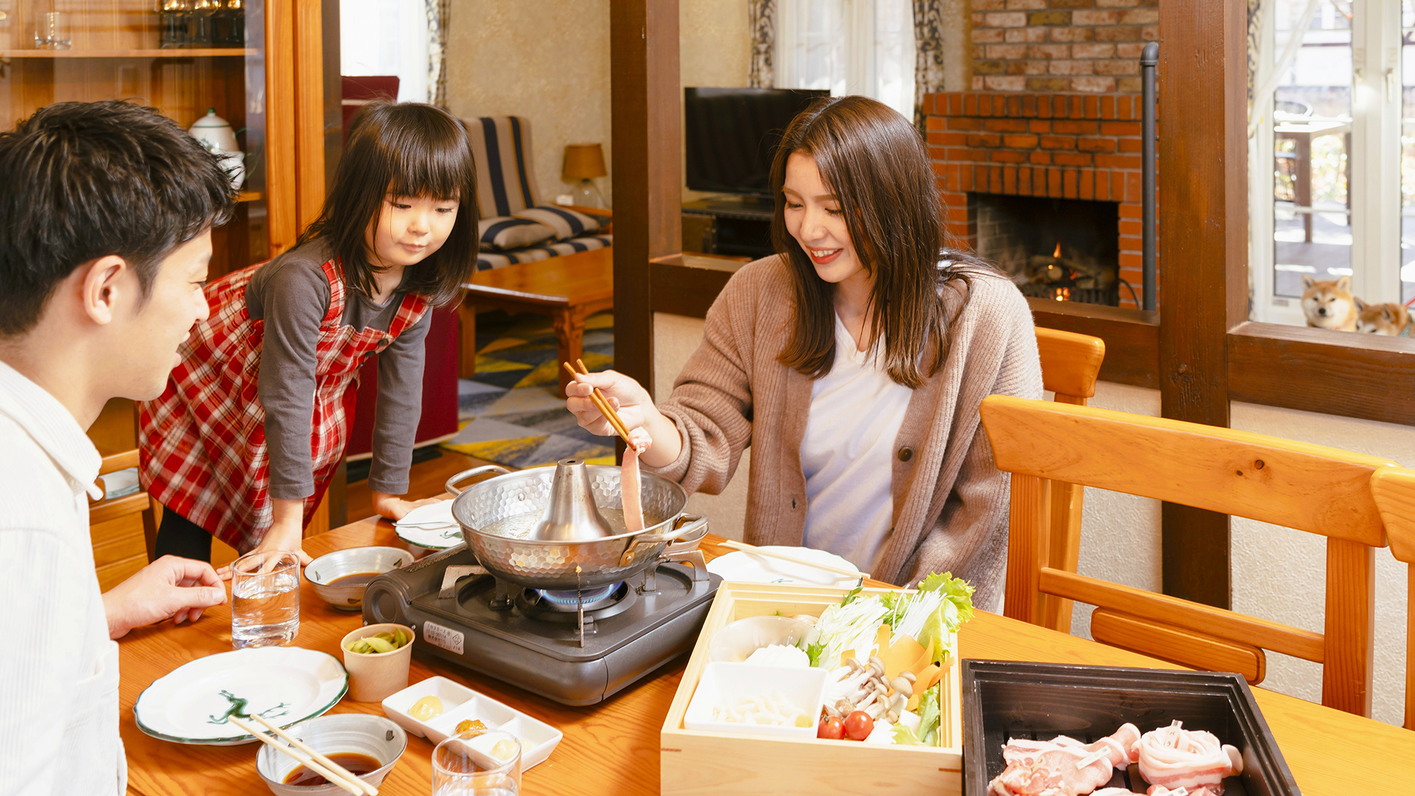 【夕食・しゃぶしゃぶ】寒い冬にピッタリ！霜降りの美しい「道産牛」やブランド肉などお部屋で贅沢に♪