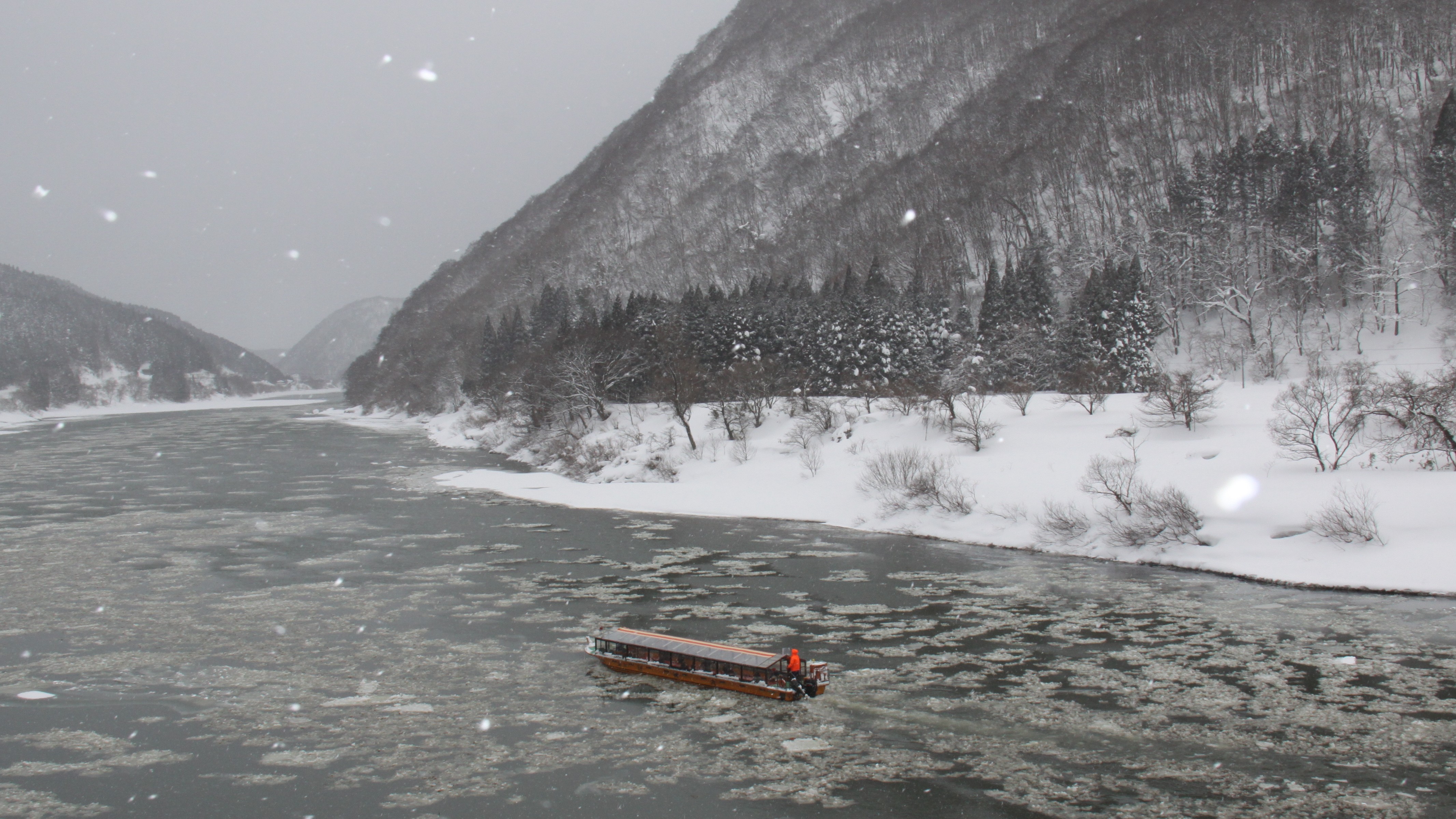 【最上川舟下り】雪景色が幻想的です～