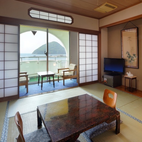 An example of a Japanese-style room overlooking Mutsu Bay