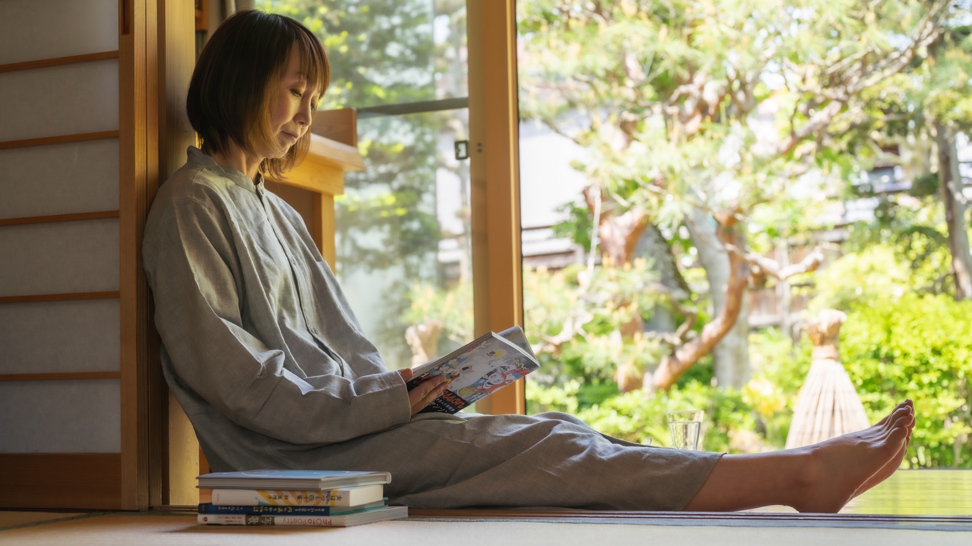 日常から離れて静かに過ごしたい場合に「本」は如何でしょうか