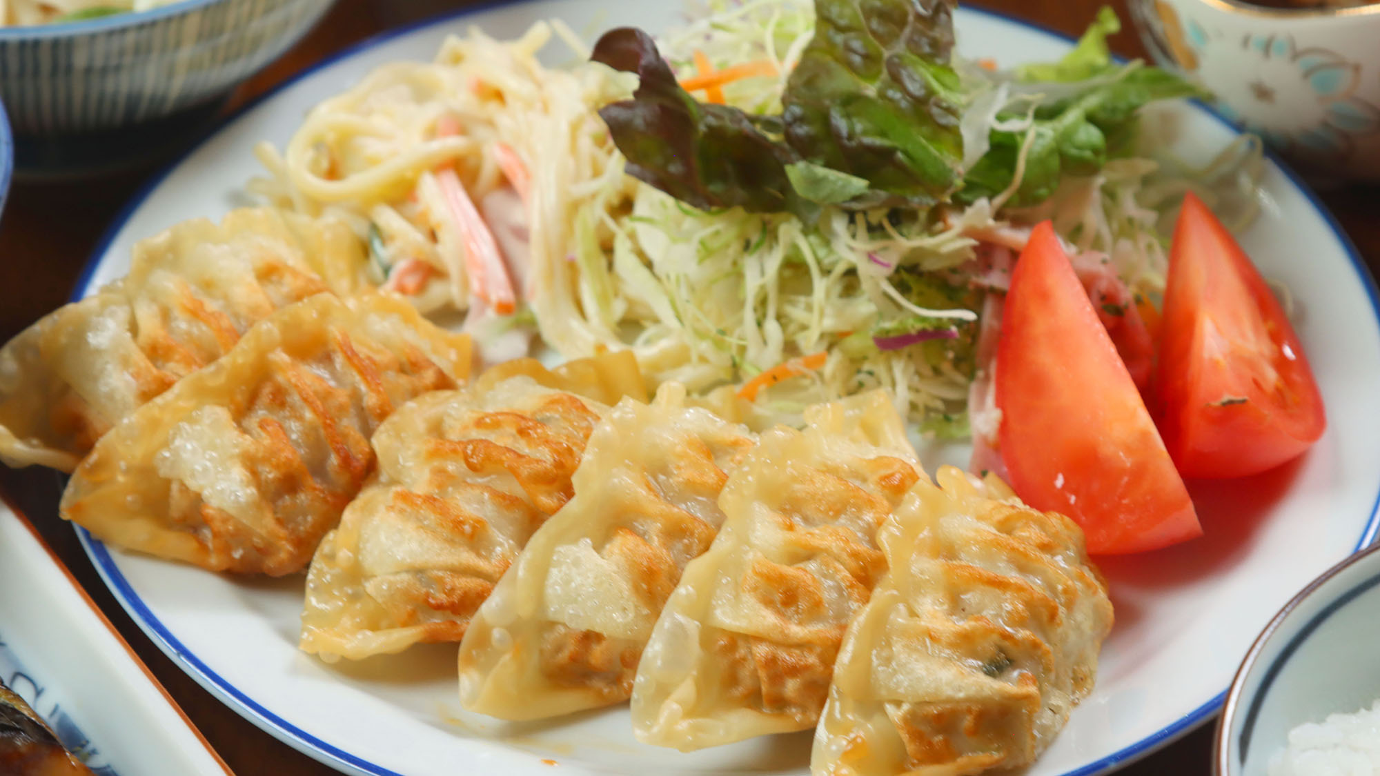 ーお料理ー　ビジネス 毎日メインはお楽しみ (1)