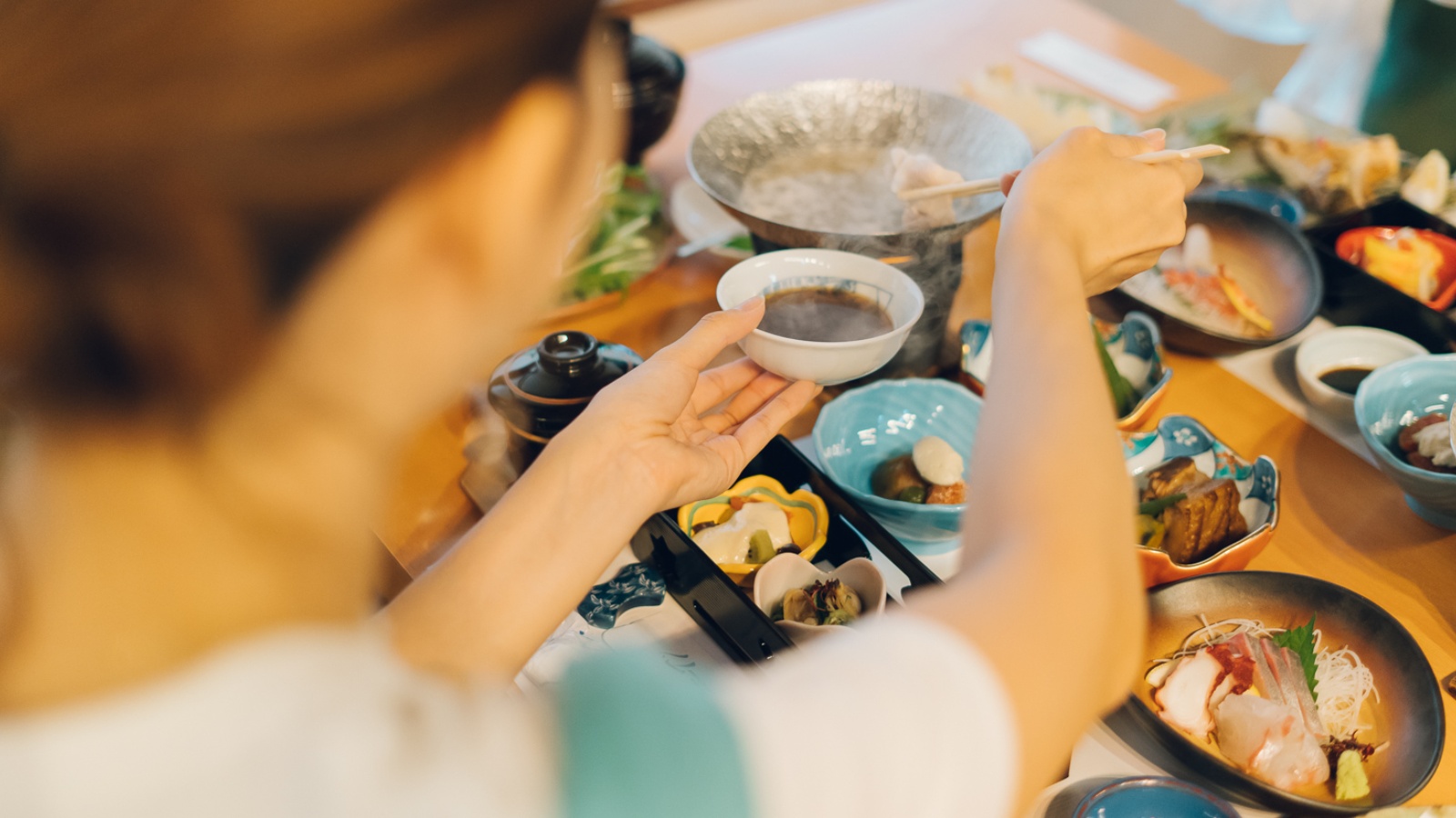 会席一例　気の温もりあるレストランにてご用意いたします。