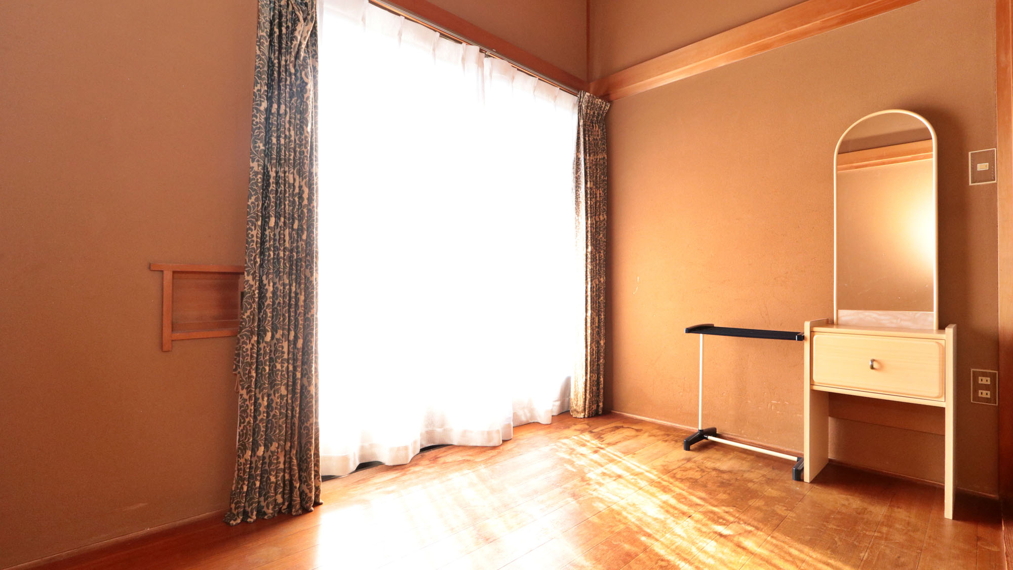 客室_8畳＋広縁*