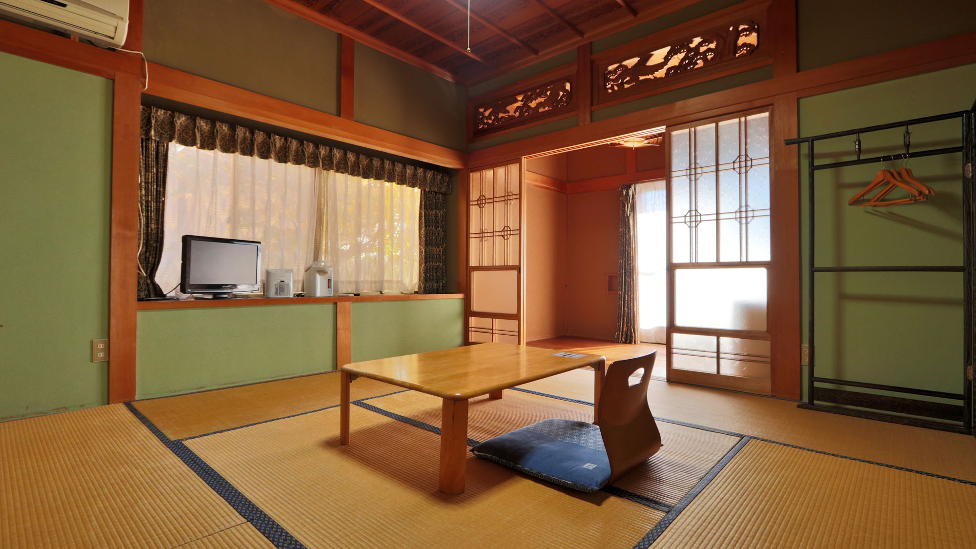 客室_8畳＋広縁