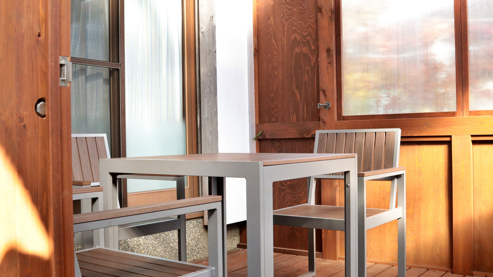 道瀬食堂のペット同伴個室（テラス席）*