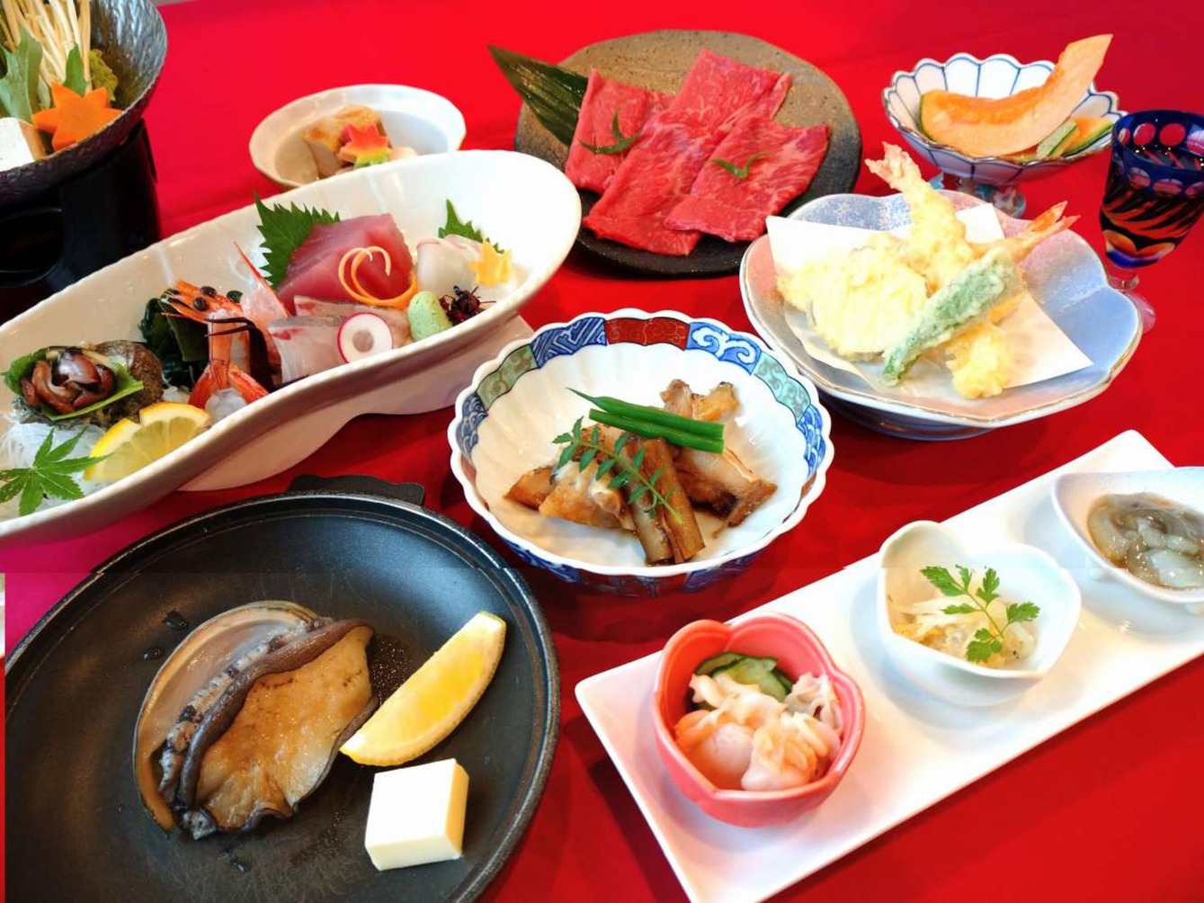 〜山海の味覚を堪能♪〜『紀州会席』熊野牛しゃぶしゃぶ＆鮑ステーキ【１泊２食付】