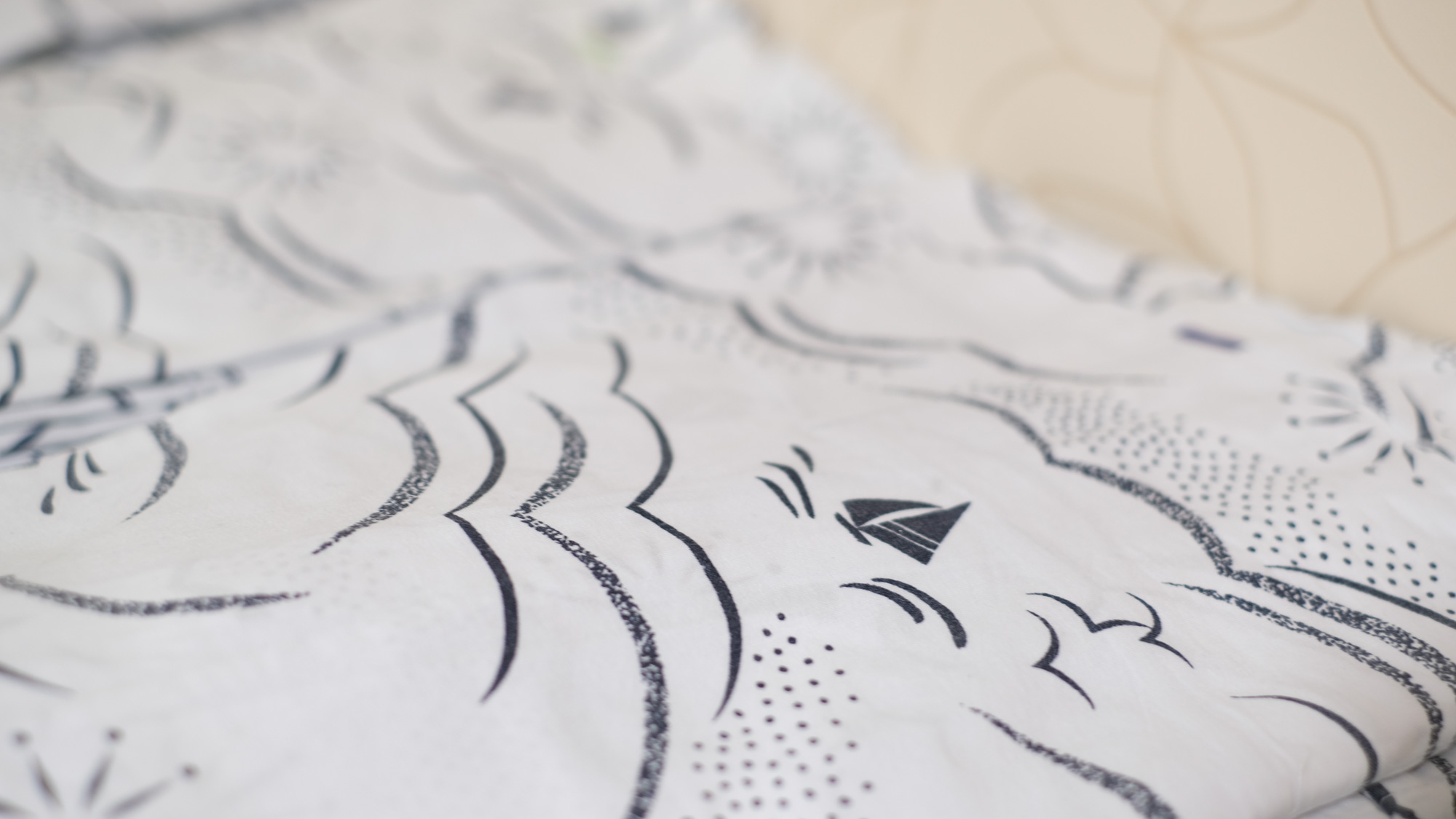 お子様用浴衣は白浜らしい海の絵柄です。