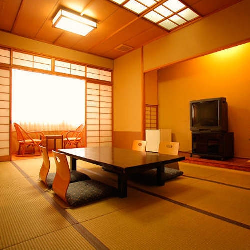寬敞的日式房間