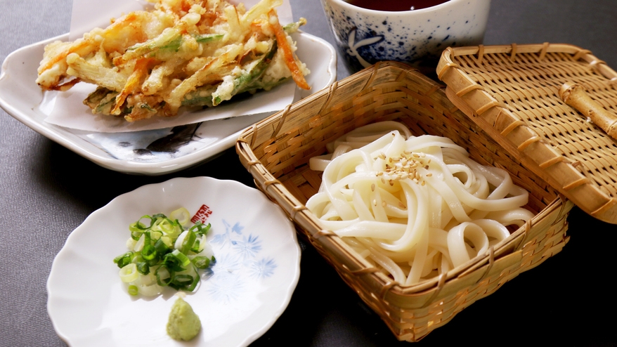 【直前割】12/7〜12/19まで限定！お一人様500円引き！貸切露天風呂無料♪≪1泊2食付≫