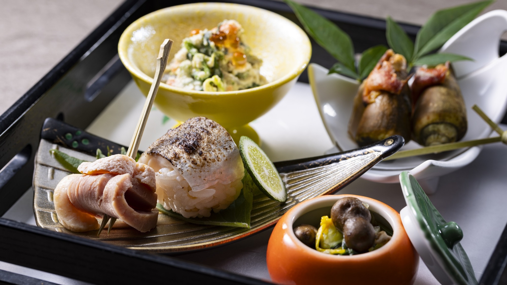 「ラウンジ無料付」【特別会席】〜高知といえば鰹の藁焼きタタキ〜土佐の食材を存分に味わう