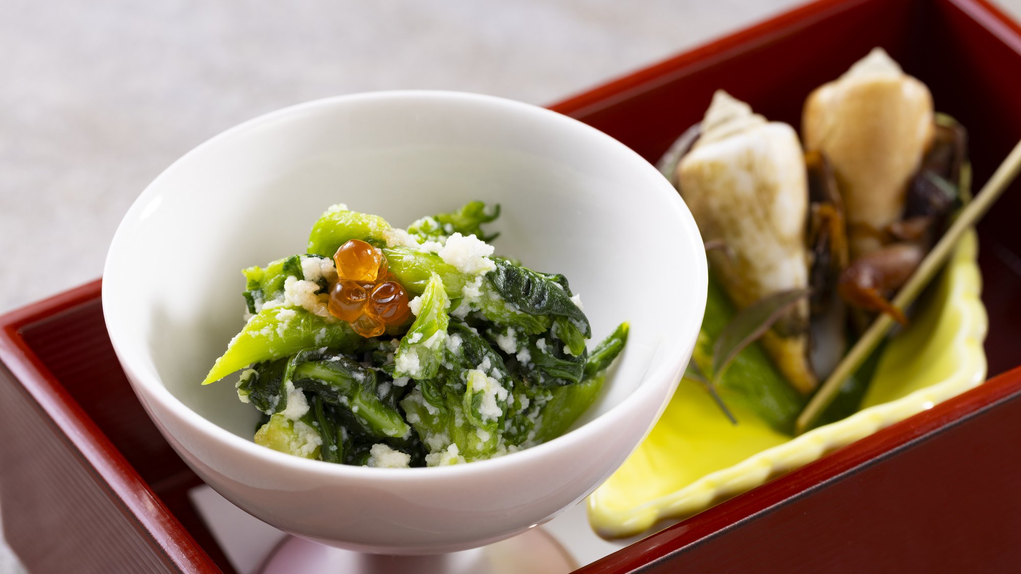【季節の会席】春（2026年3月～5月）先付 ちゃんばら貝旨煮　菜の花の白和え