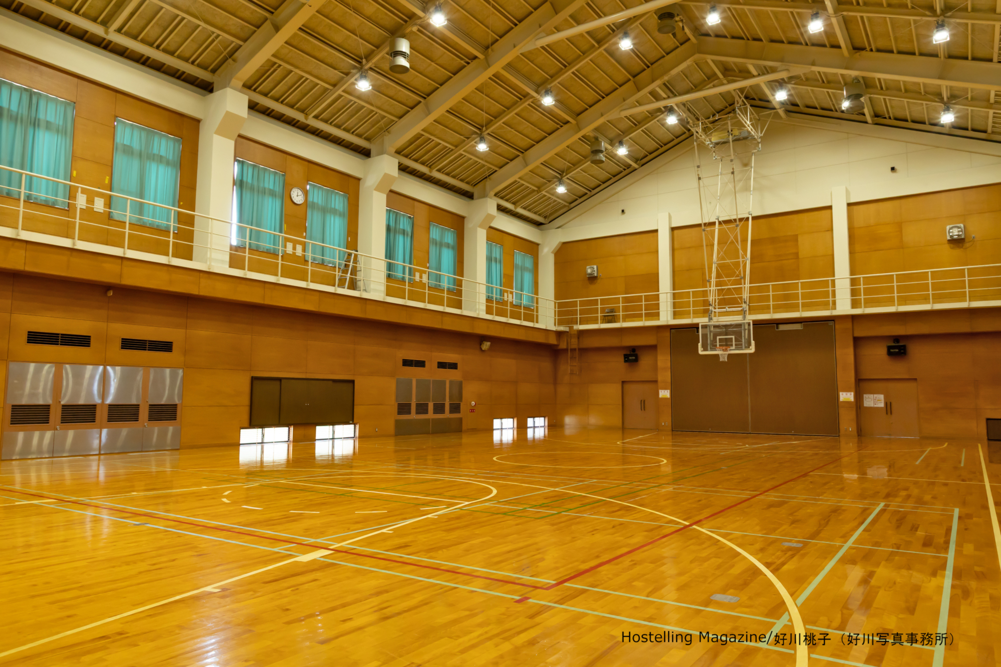 体育館の他に、グラウンド・研修室・スタジオなどございます。