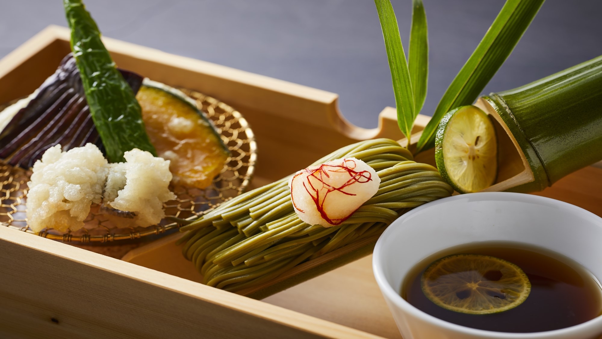 【万博】＜早期割28＞【土地の恵み会席】当ホテル一押し！旬の食材を楽しむ会席