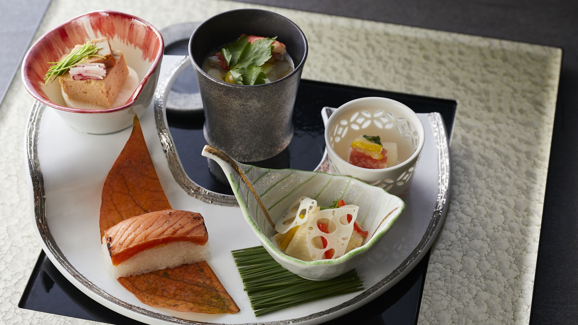 【かに食べ放題／特別会席】奈良の名産品とブランド食材を味わう会席