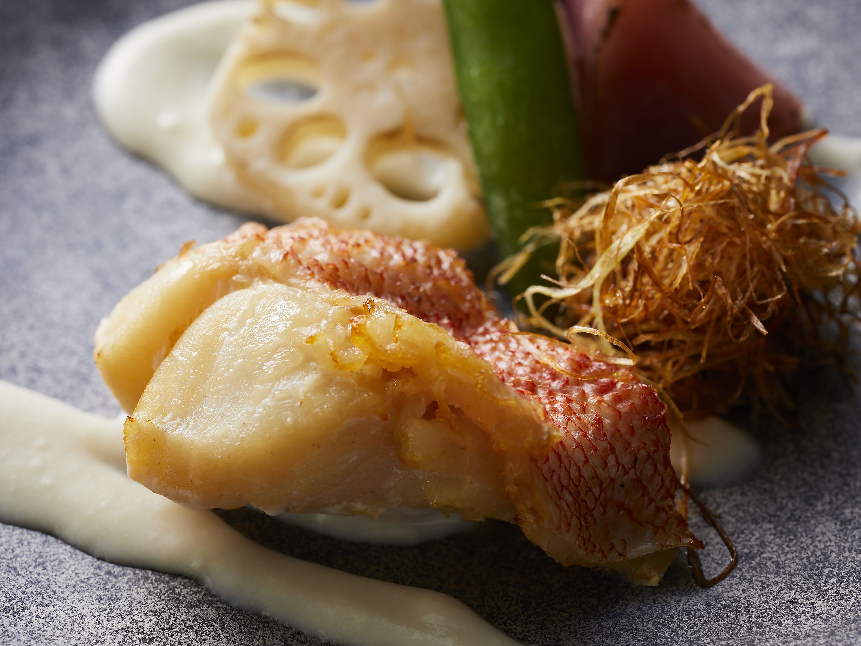 【季節の会席】冬(2025年12月～2026年2月) 焼き物 赤魚オーブン焼き 出汁香る白ワインソー