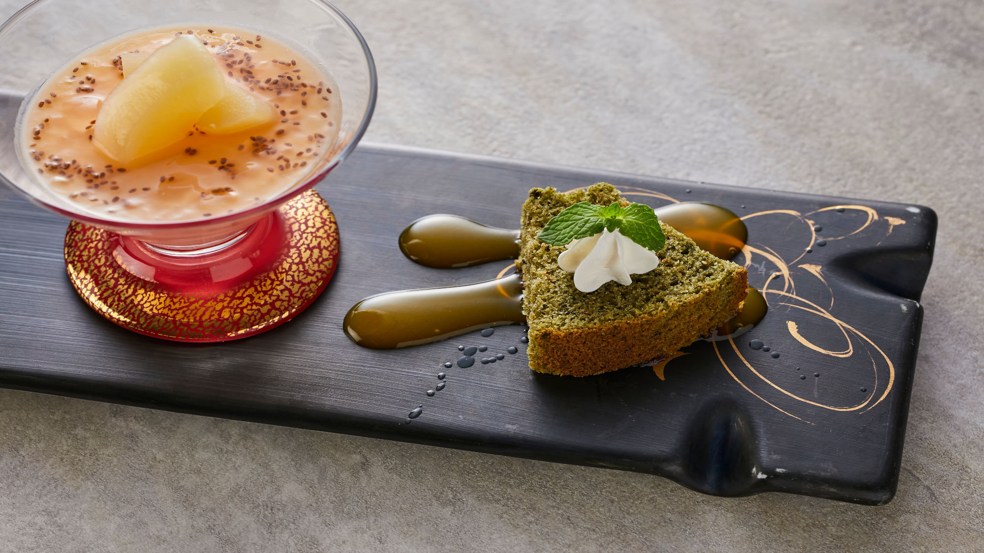 【極み会席】春(2026年3月～5月)デザート 亀の井オリジナルデザート・大和茶シフォンケーキ