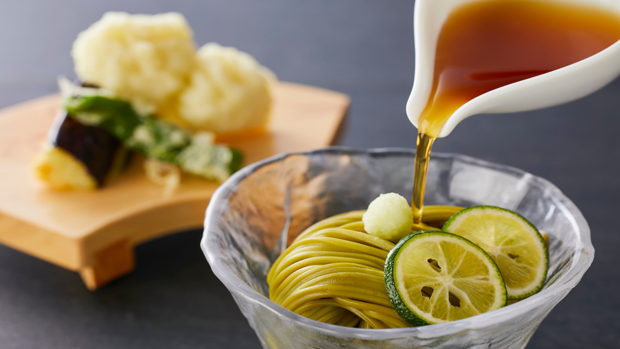 【土地の恵み会席】夏(2026年6月～8月)油物 鱧と丸茄子揚げとおろし茶蕎麦