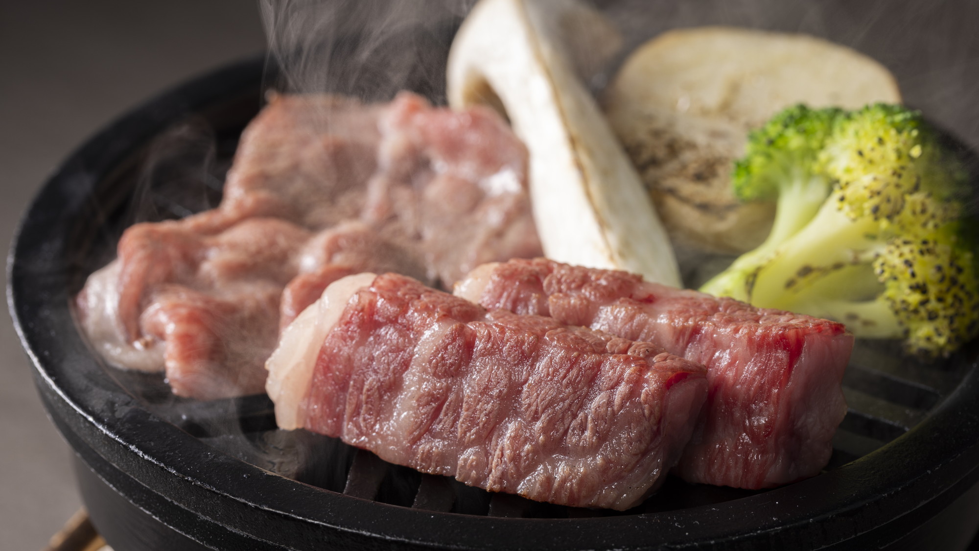 ＜早期割28＞【土地の恵み会席】讃岐のプレミアム黒毛和牛、「オリーブ牛」を味わう