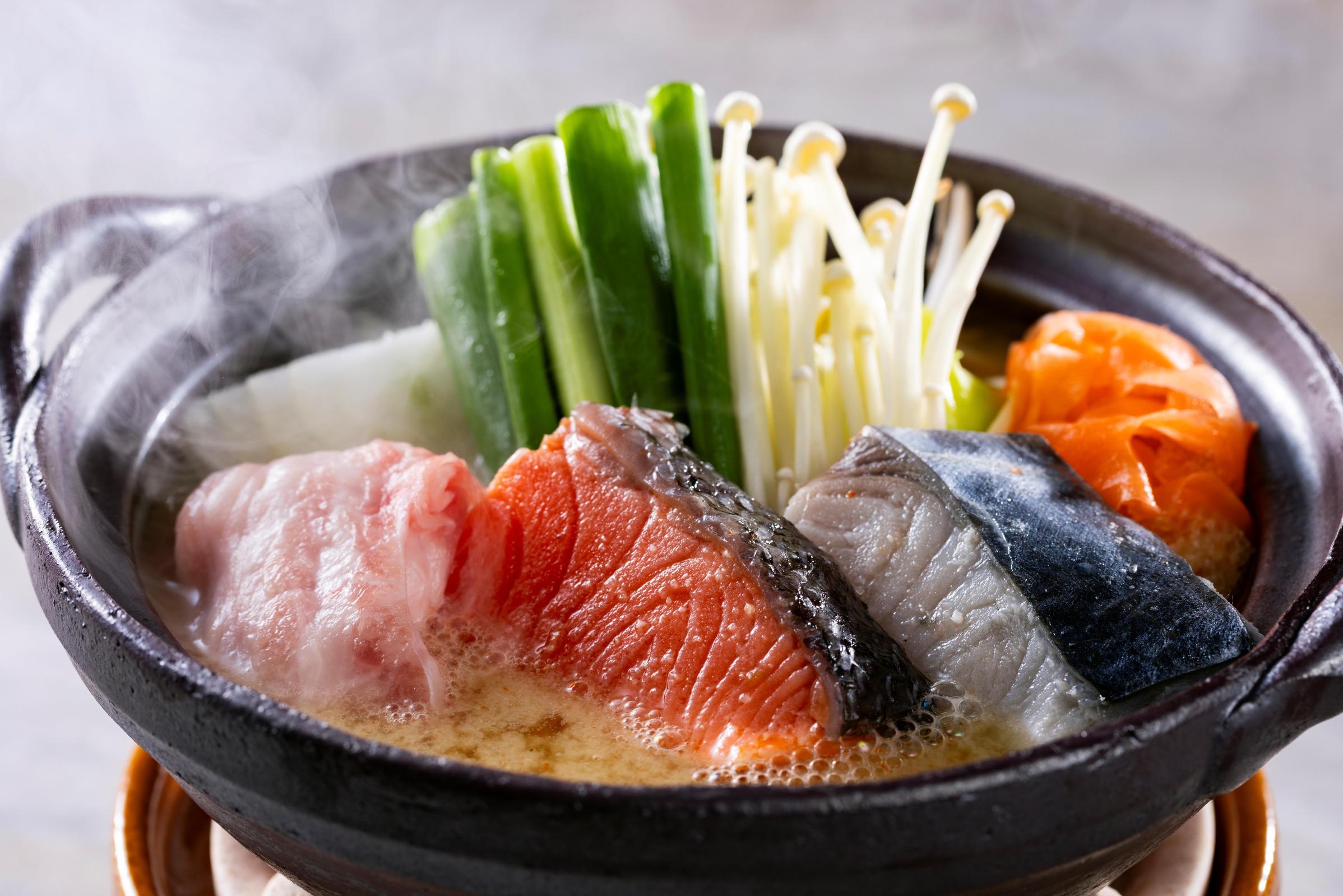 【季節の会席】瀬戸内の食材を彩りとともに楽しむ会席