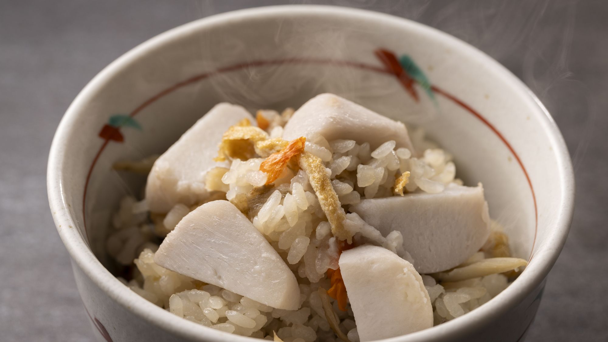 【季節の会席】冬(2025年12月～2026年2月)  食事 里芋炊き込み御飯～香川ブランドおいで米