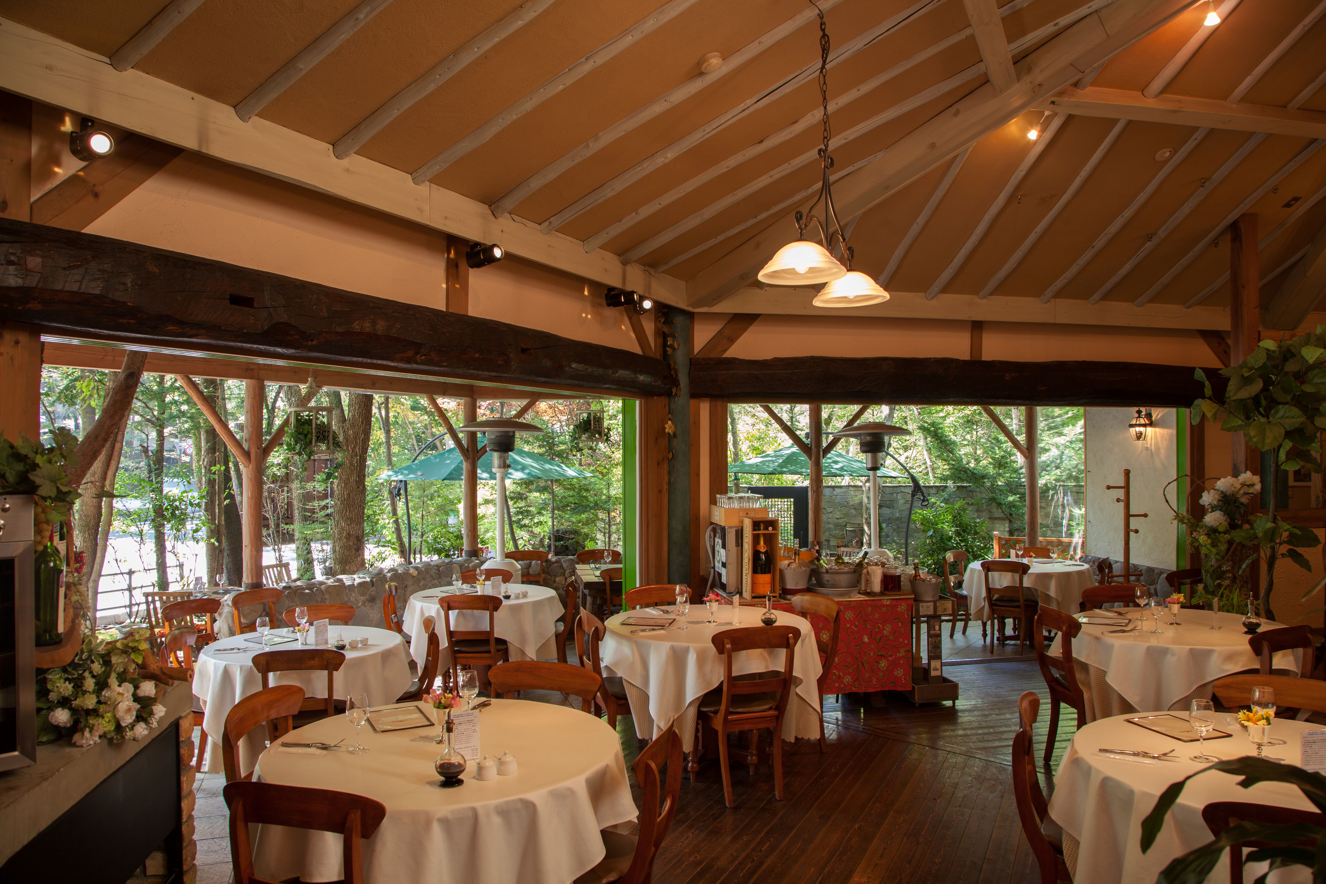 暖炉料理　ピレネー