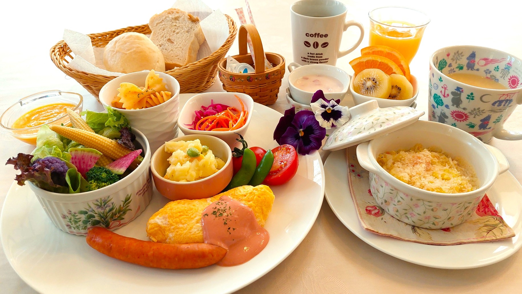 ☆シャトレーゼスキーバレー野辺山or小海☆１日リフト券付☆1泊朝食付き