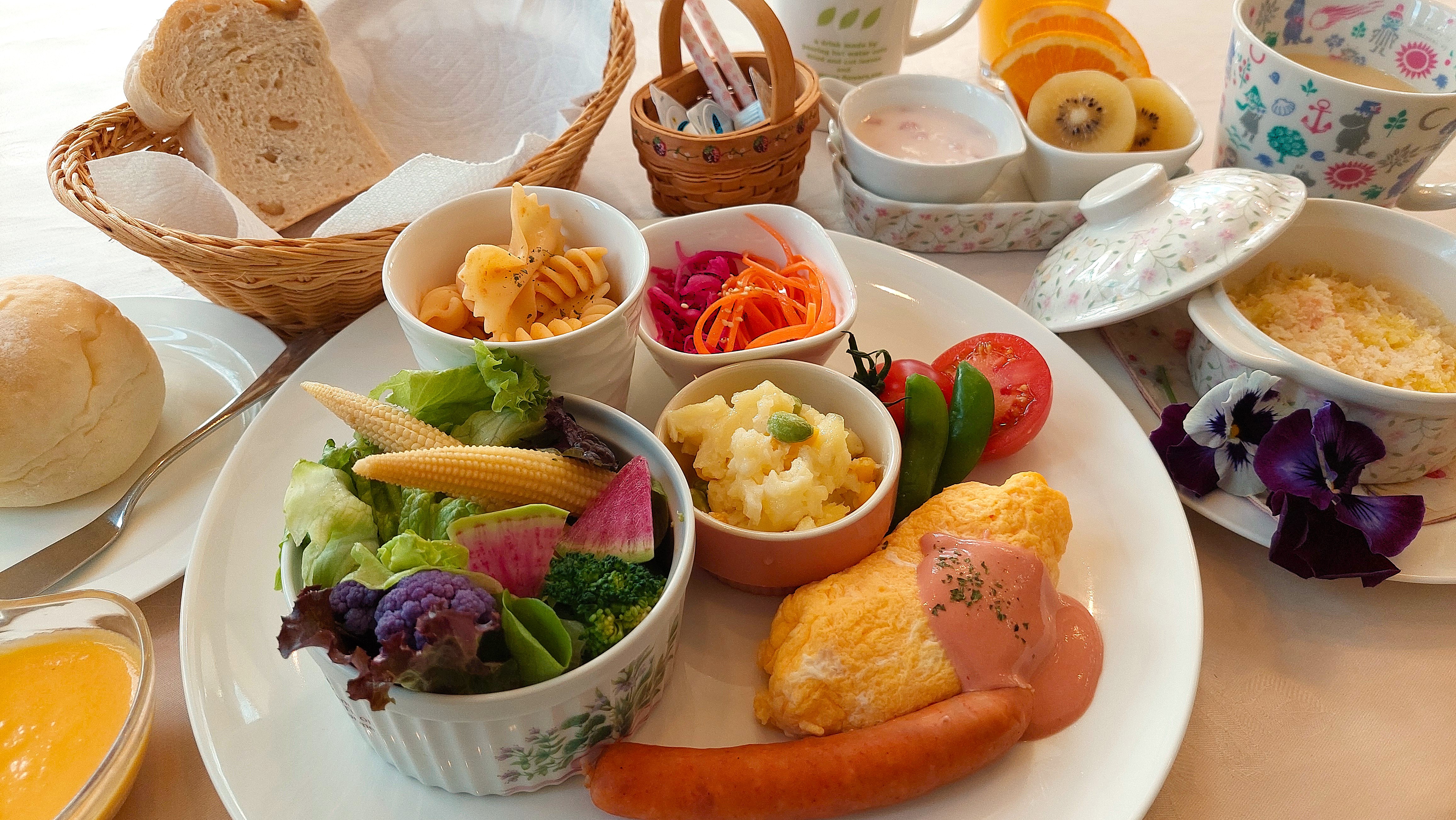 朝食イメージ　大皿プレート