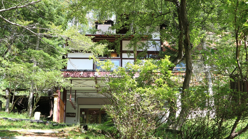 【素泊まり】平日はさらにお得！八千穂の森で大自然と野鳥のさえずりに包まれる小さな山荘