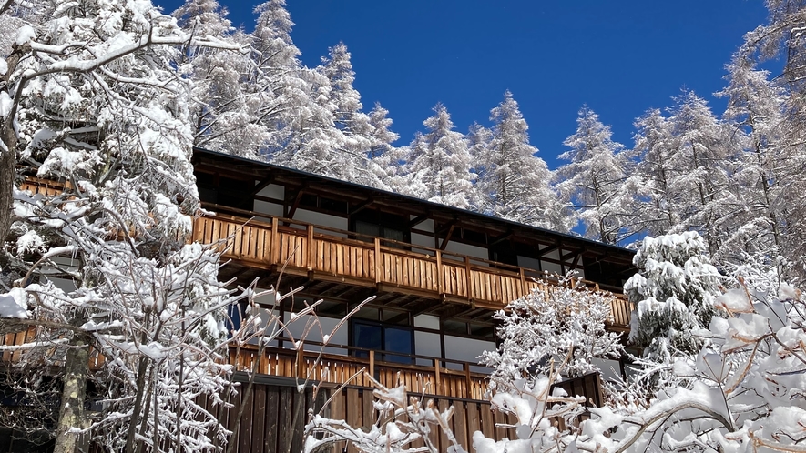 *[風景]冬の八千穂山荘は美しい雪景色に包まれます