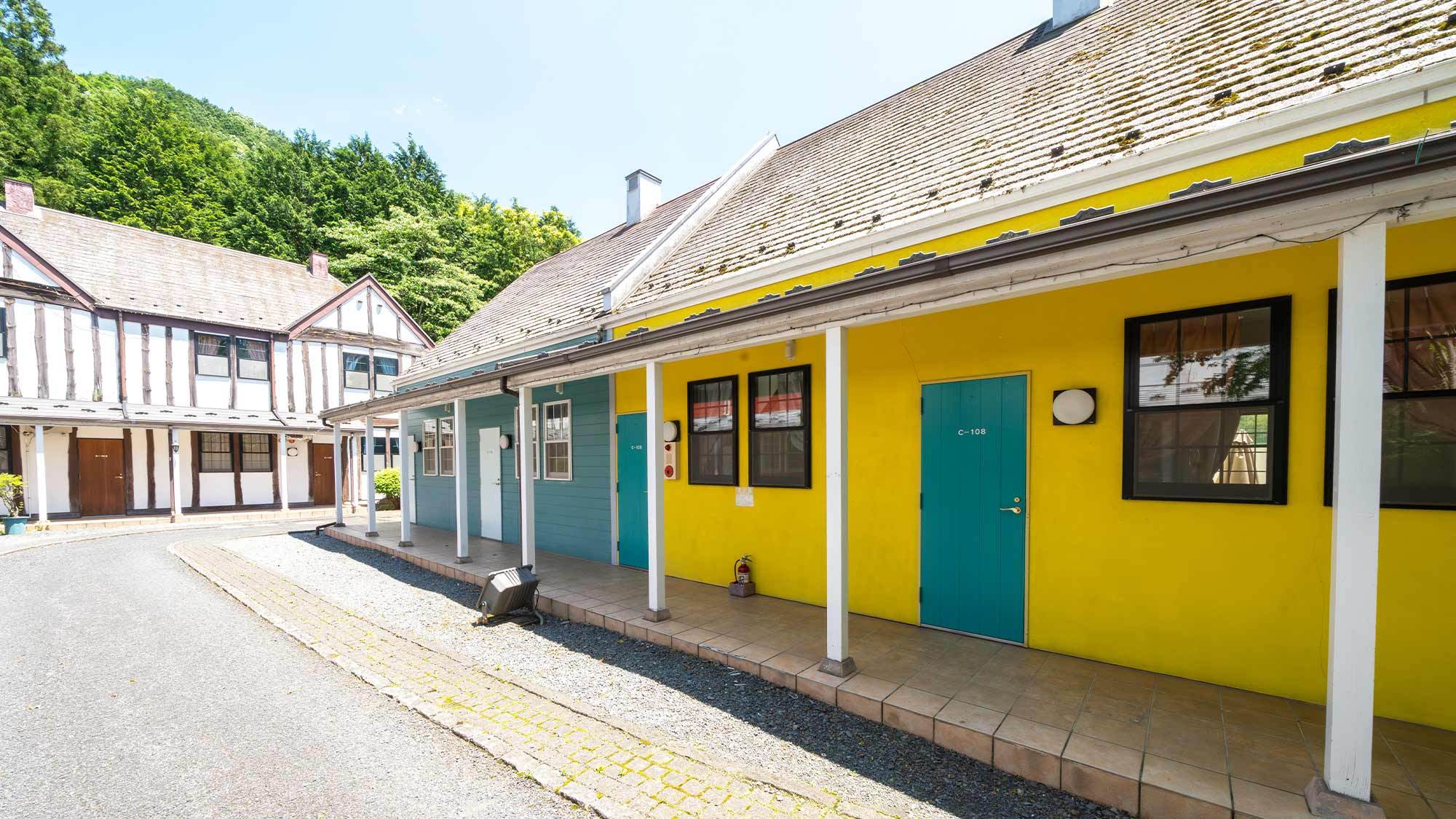 【事前カード決済×一人旅プラン】全室源泉かけ流しの露天風呂で癒しを★500円分の食事券付（朝食付）