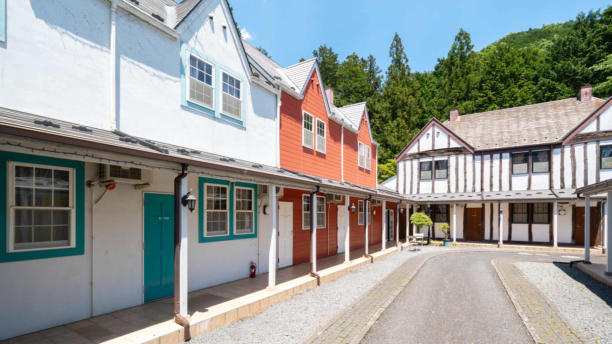 【外観】異国情緒な雰囲気があふれる敷地内は、散策や記念写真撮影にも◎