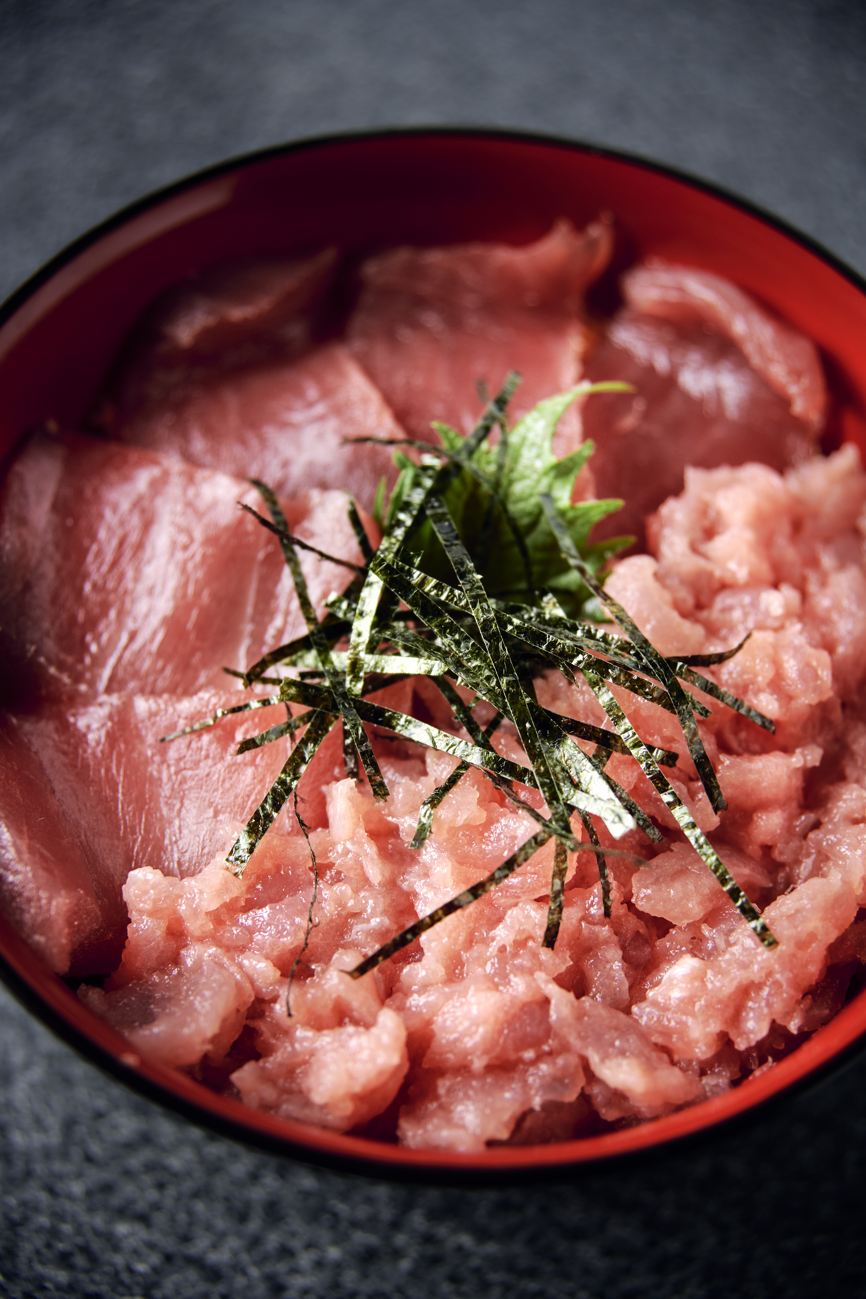 フードコート　鮪二色丼