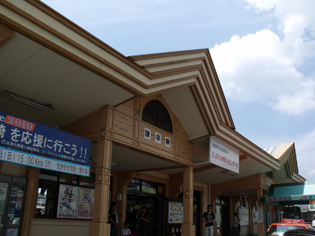 諫早駅から徒歩約5分