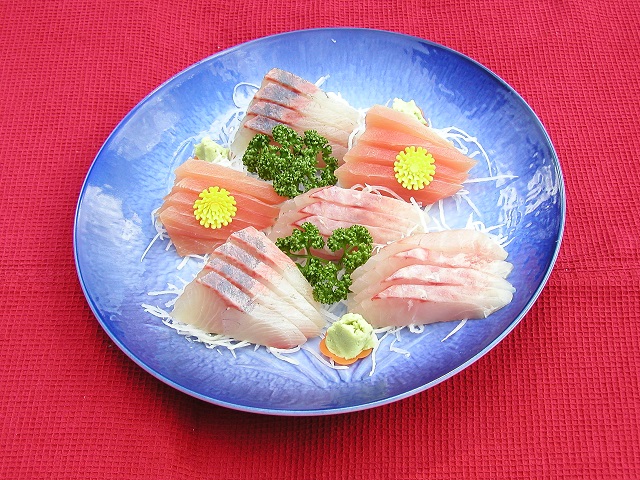 刺身盛り合わせ