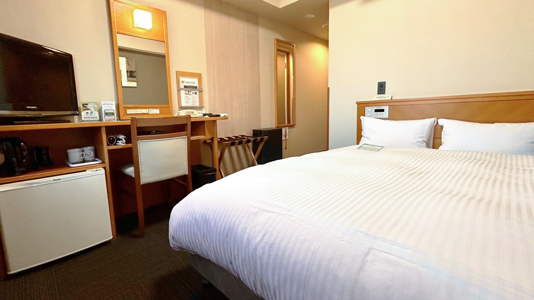 セミダブルルーム1