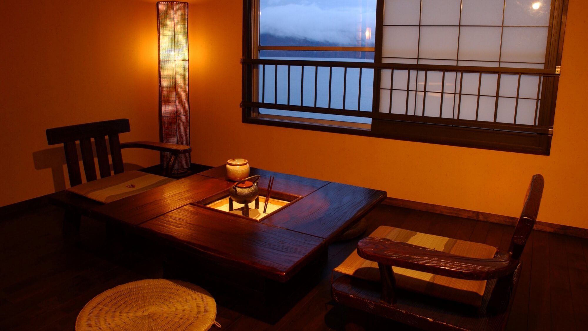 ◇【１日１室限定】湖側和風モダンルームでくつろぐ旅〜レストラン食【夕朝食付】【美味旬旅】