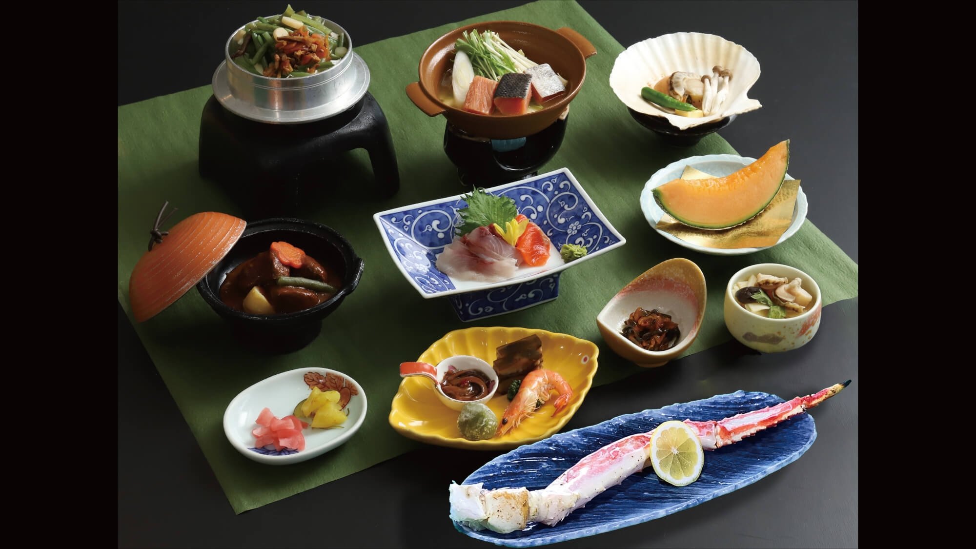 ◇お得に温泉を楽しもう！季節の和食膳プラン＋タラバガニ足1本（約200g）付き【夕朝食付】